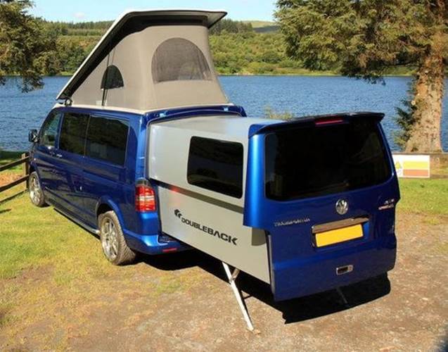 DoubleBack - Un Van Volkswagen avec extension coulissante pour camper